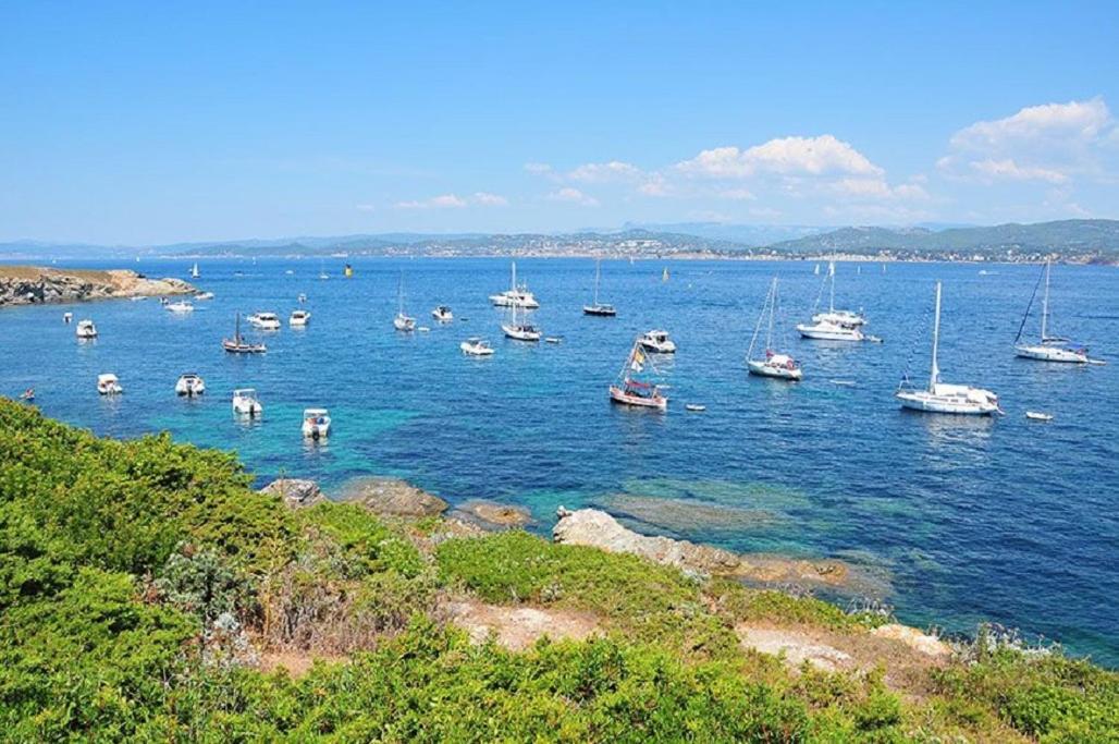 Vue 3 Mn A Pied De La Lumineux Et Moderne * Bandol