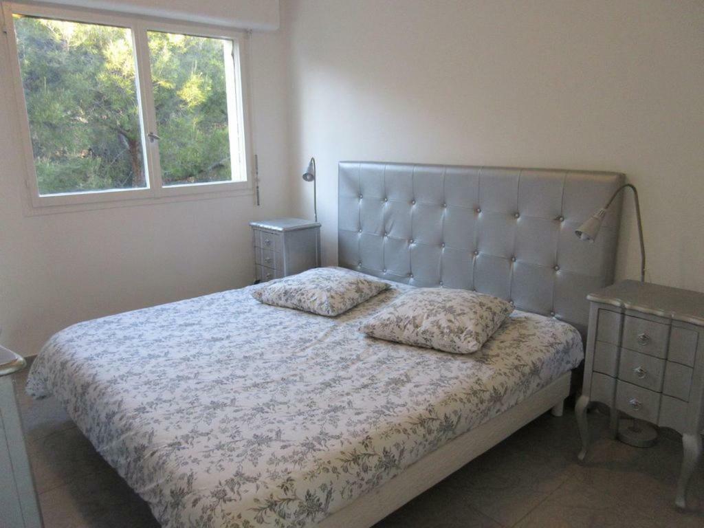Appartement Vue 3 Mn A Pied De La Lumineux Et Moderne *