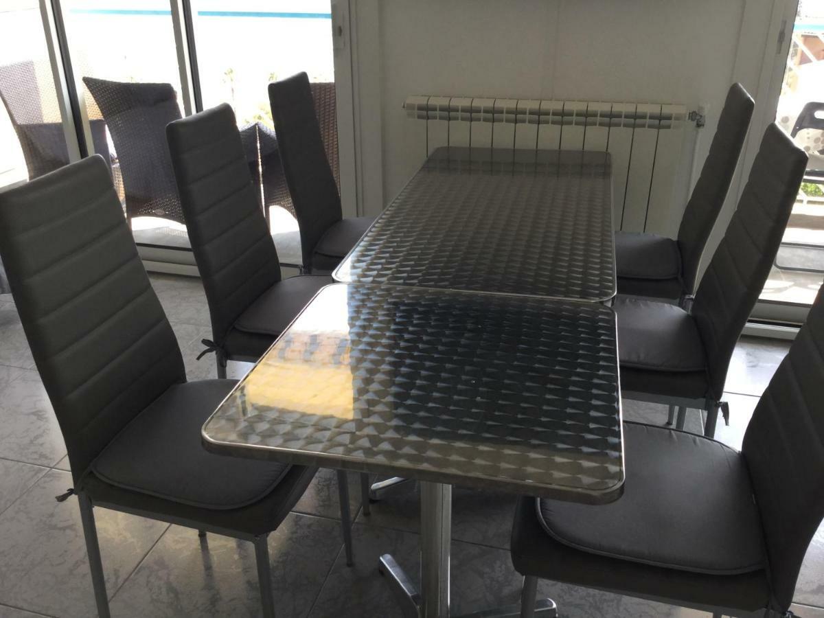 Vue 3 Mn A Pied De La Lumineux Et Moderne Appartement Bandol